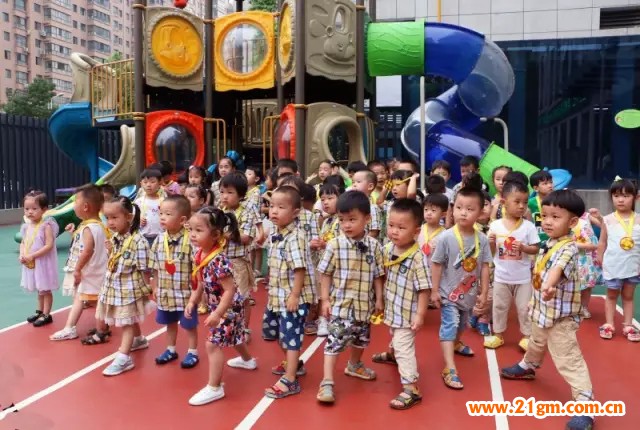 河南洛陽(yáng)正大國(guó)際香港偉才幼兒園上演了一場(chǎng)萌版奧運(yùn)會(huì)