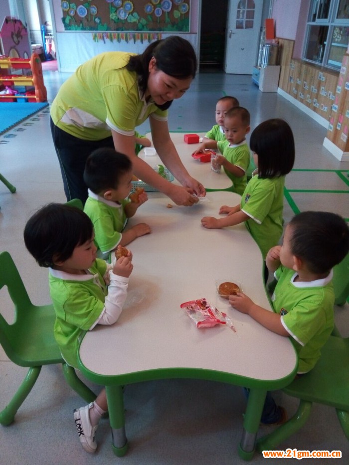 重慶武隆偉才幼兒園中秋節(jié)主題教育活動