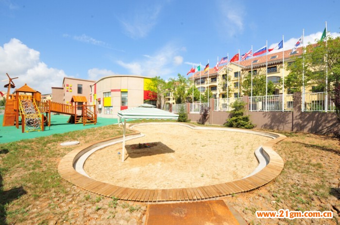 遼寧大連偉才國(guó)際幼兒園上電視啦，開(kāi)放型辦學(xué)特色成主流媒體關(guān)注焦點(diǎn)