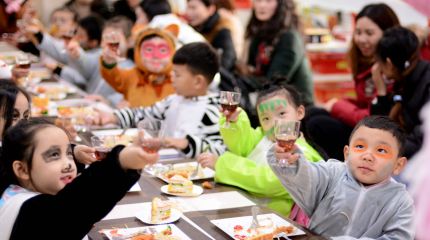 湖北荊州楚天都市佳園偉才幼兒園：動(dòng)物音樂(lè)劇，任性跨年