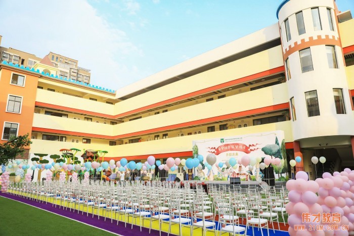 放飛五彩氣球，童夢(mèng)從此啟航 ——四川省綿陽(yáng)市安州區(qū)羅林偉才幼兒園熱鬧開園！
