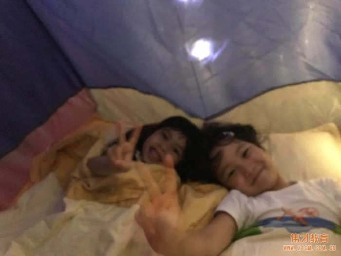 貴州都勻雨花湖偉才幼兒園:畢業(yè)季系列活動之“今夜不回家”
