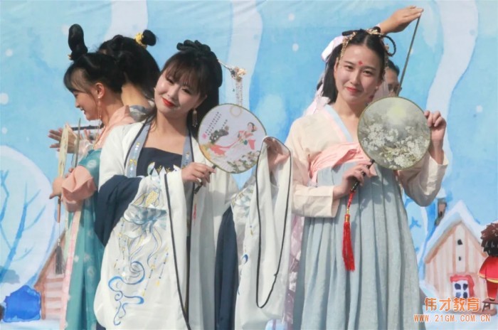 秋韻正濃時，悄然迎立冬丨浙江慈溪清水灣偉才幼兒園