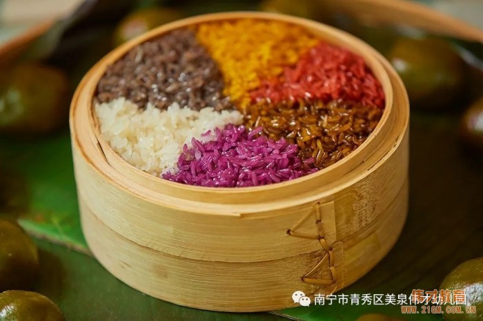 “壯鄉(xiāng)歌圩節(jié)，五彩三月三”——廣西南寧美泉偉才幼兒園