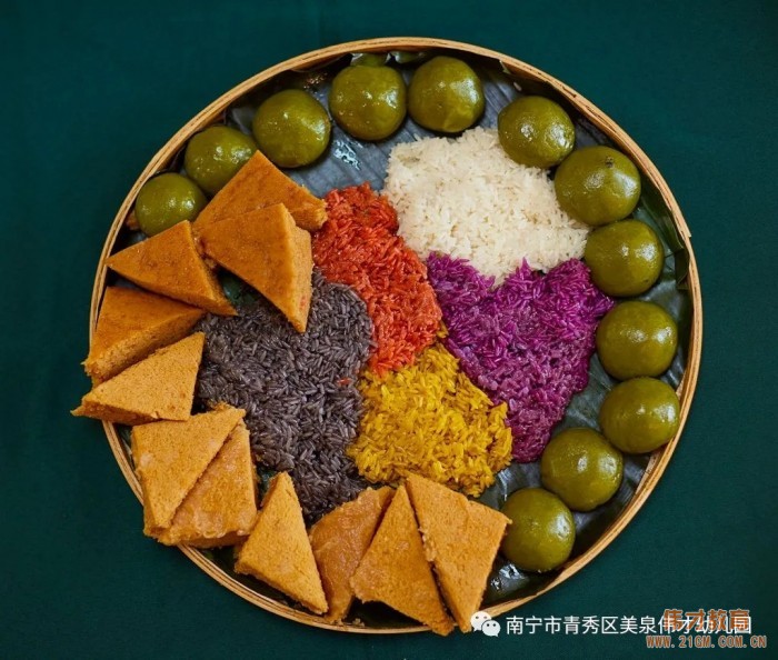 “壯鄉(xiāng)歌圩節(jié)，五彩三月三”——廣西南寧美泉偉才幼兒園