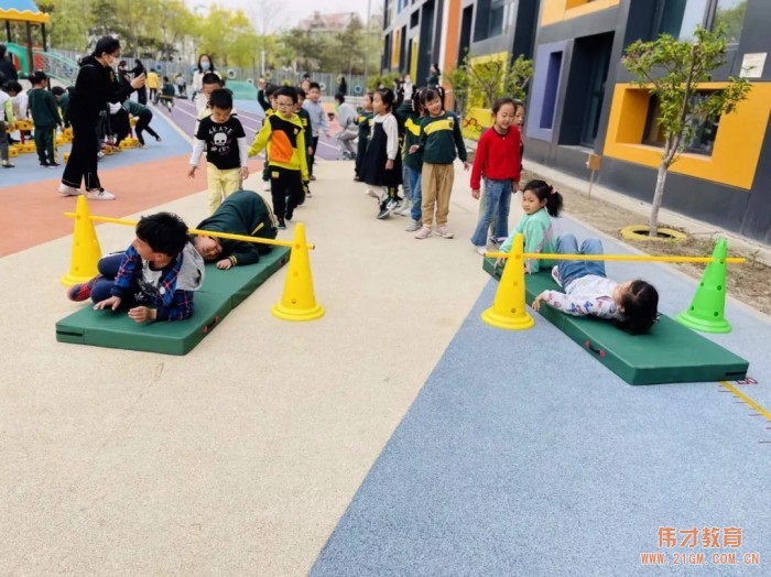 家長(zhǎng)開放日，見證成長(zhǎng)——天津生態(tài)城偉才幼兒園