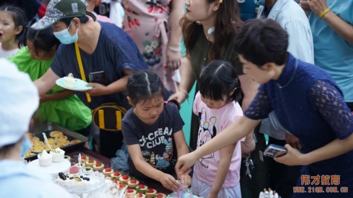 “幸福小時(shí)光，夢(mèng)想正啟航”2021畢業(yè)季——遼寧錦州東湖一號(hào)偉才幼兒園